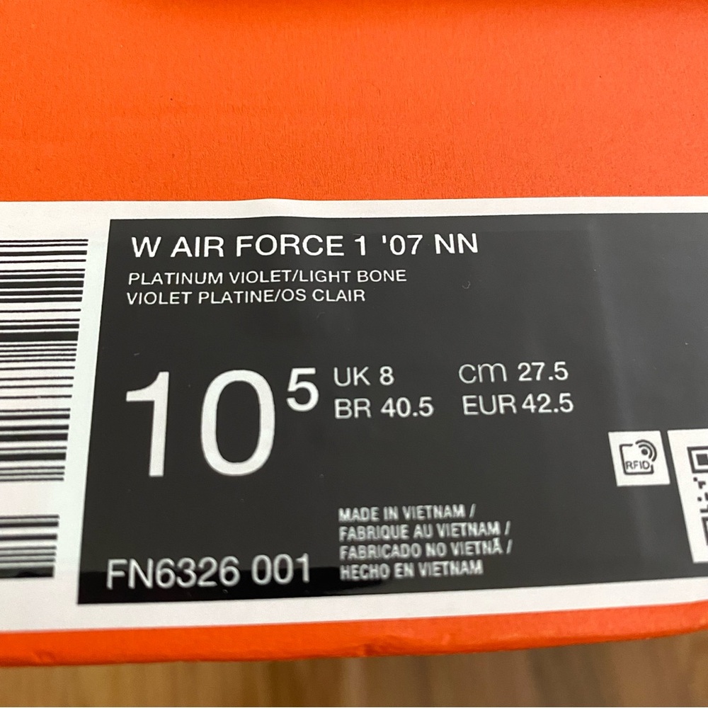 Nike Air Force 1 Women’s Sneakers - Picture 8 of 8